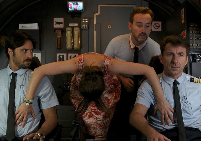 Os-Amantes-Passageiros-19fev2013-29