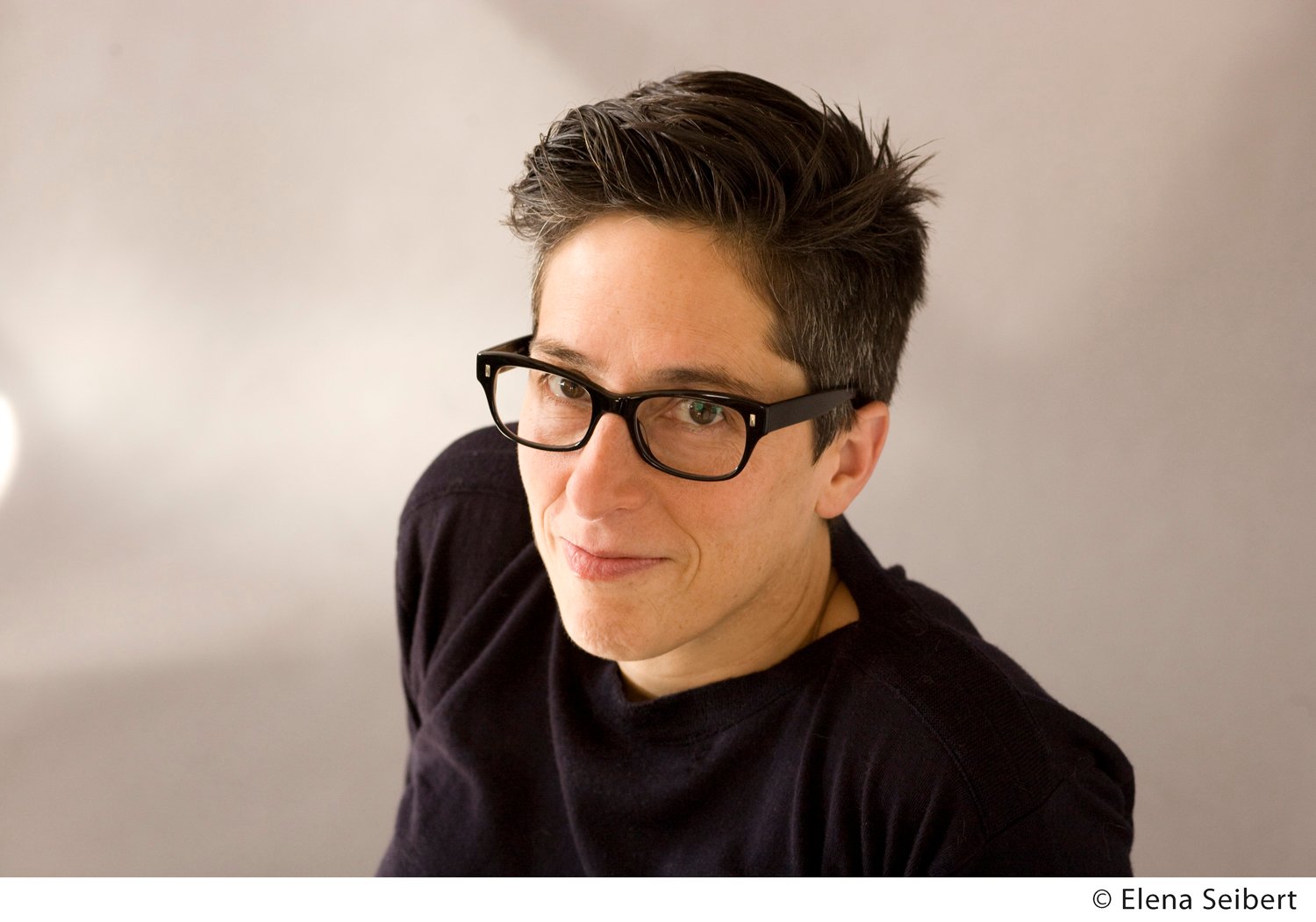 Alison-Bechdel-photo-credit-Elena-Seibert