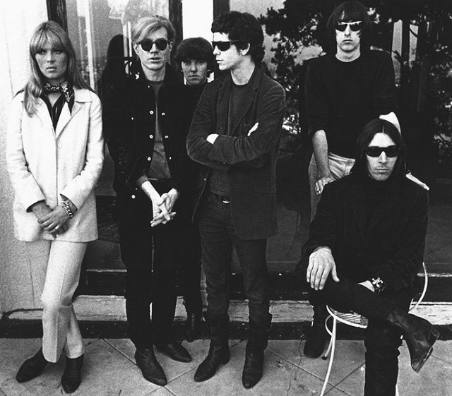Velvet Underground e o padrinho Andy Warhol