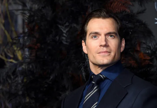 London england henry cavill attends the witcher world premiere at the vue on december 16