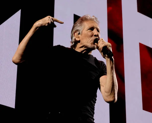 Los angeles california roger waters performs onstage at crypto com arena on september 27