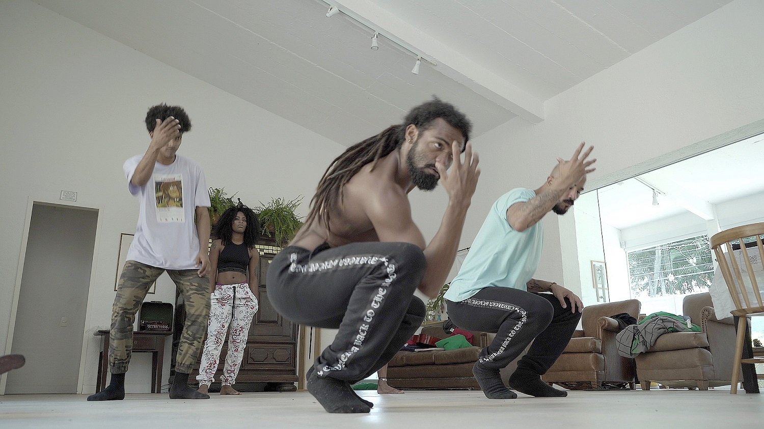 Heavy Baile lança mini-doc com bastidores de show no Rock in Rio | Infantil | Revista Ambrosia