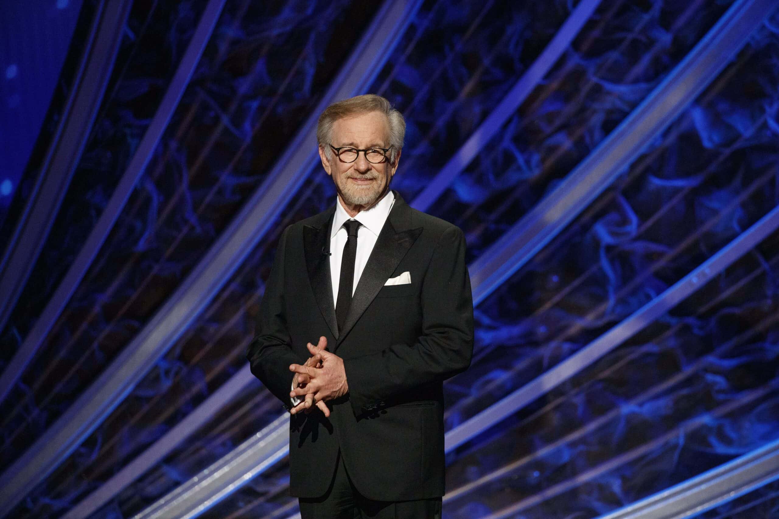 Steven Spielberg filmes Netflix Ambrosia scaled