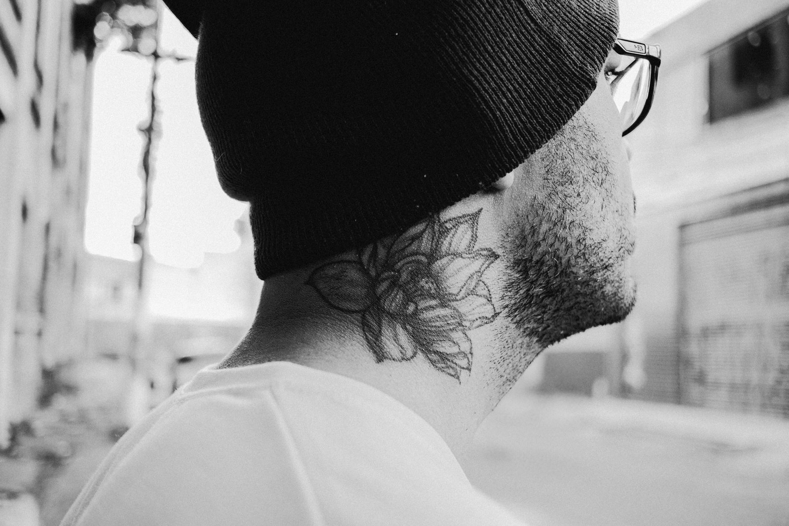 It’s the Ocean antecipa álbum com a reflexiva e envolvente “Sentimental”