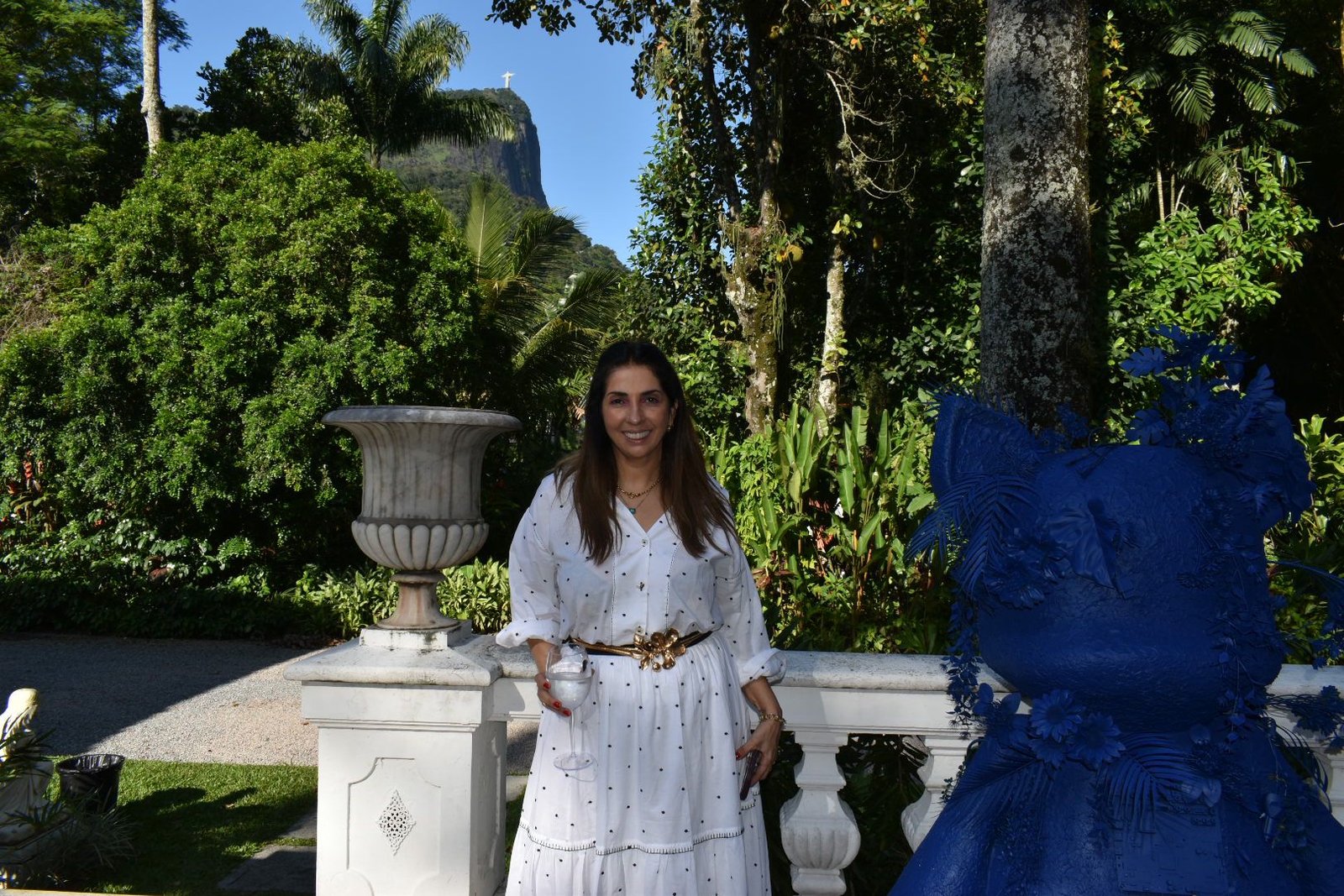 Elis Valadres e toy da Safe Arte