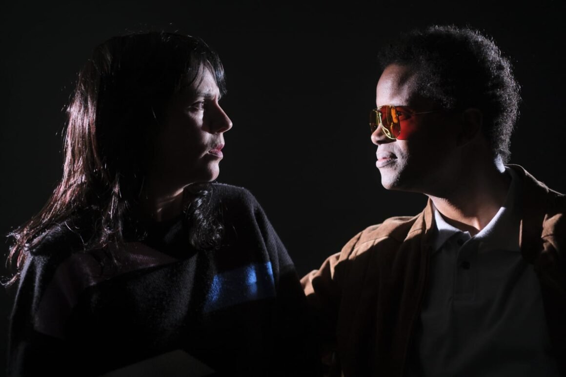 6 Beatriz Napolitani e Alex Gomes em Zero Grau Foto Pedro Murad