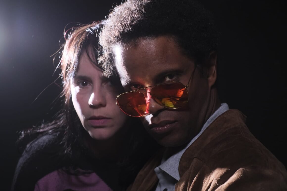 7 Beatriz Napolitani e Alex Gomes em Zero Grau Foto Pedro Murad