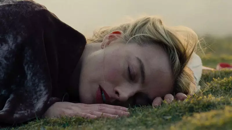 Margot Robbie Wuthering Heights