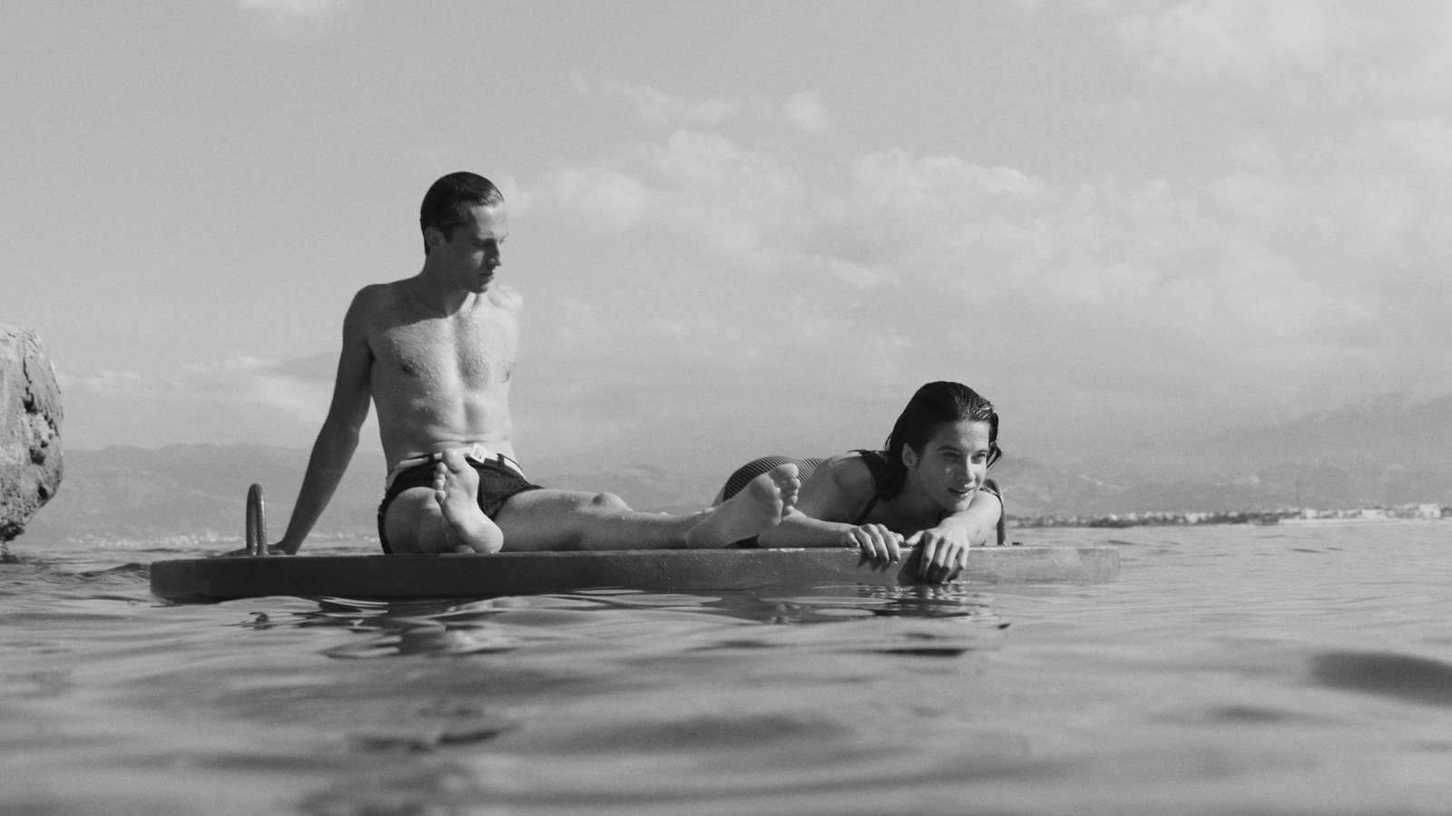 25 09 12 1757674263 7 L ETRANGER F OZON Photo 01 Photo Carole Bethuel (c) Foz Gaumont France 2 Cinema