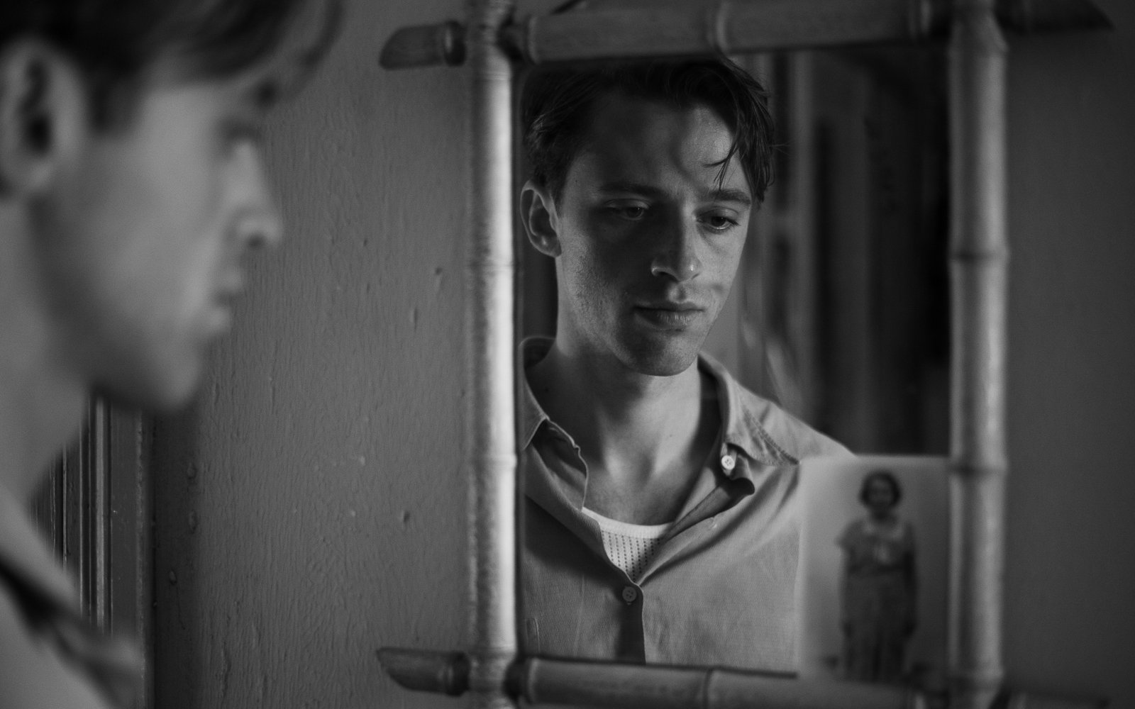 25 09 12 1757674263 8 L ETRANGER F OZON Photo 01 Photo Carole Bethuel (c) Foz Gaumont France 2 Cinema