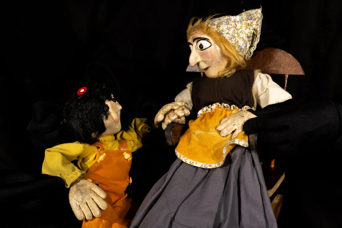 Teatro de La Plaza e Cia. Patética farão apresentações gratuitas 