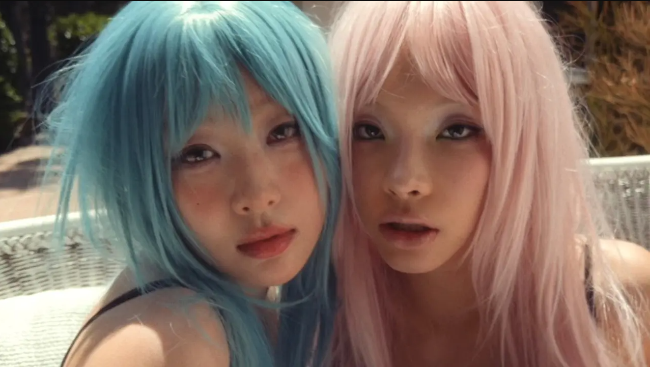 Lexie Liu e Yves Pop Girls Club