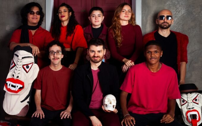 Magnifica Máquina Maldita por Thiago Facina