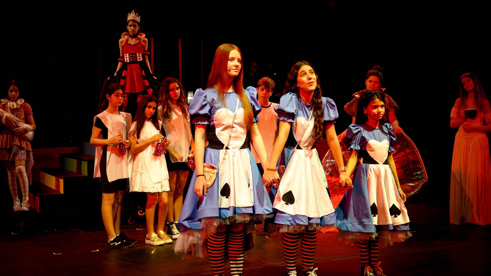1 Alice, Um Musical Crédito Kay Marinho