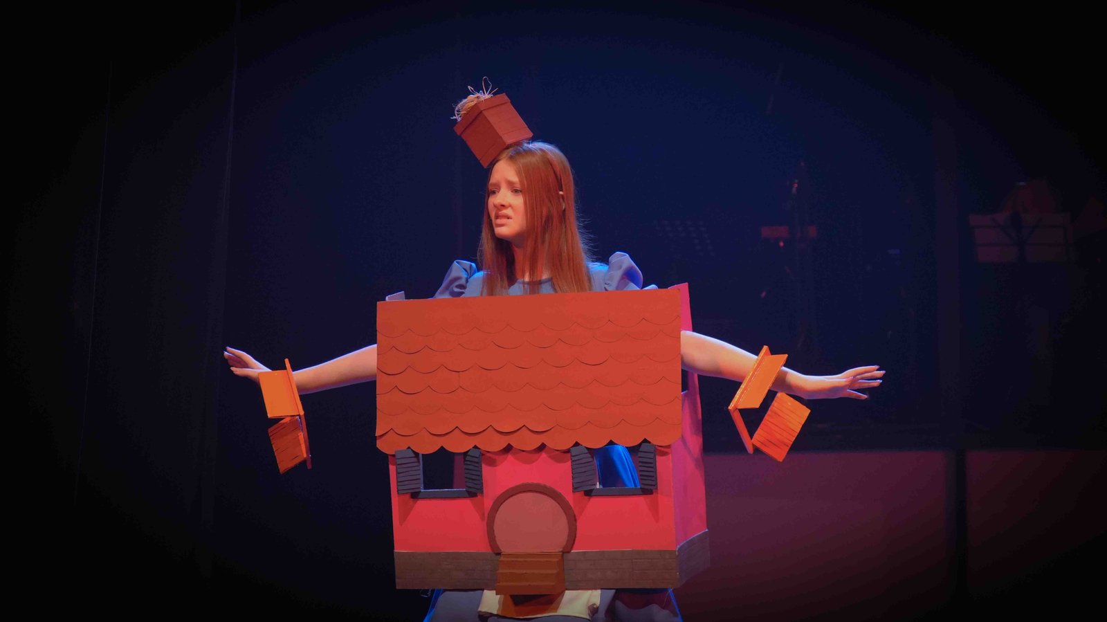 6 Alice, Um Musical Crédito Kay Marinho