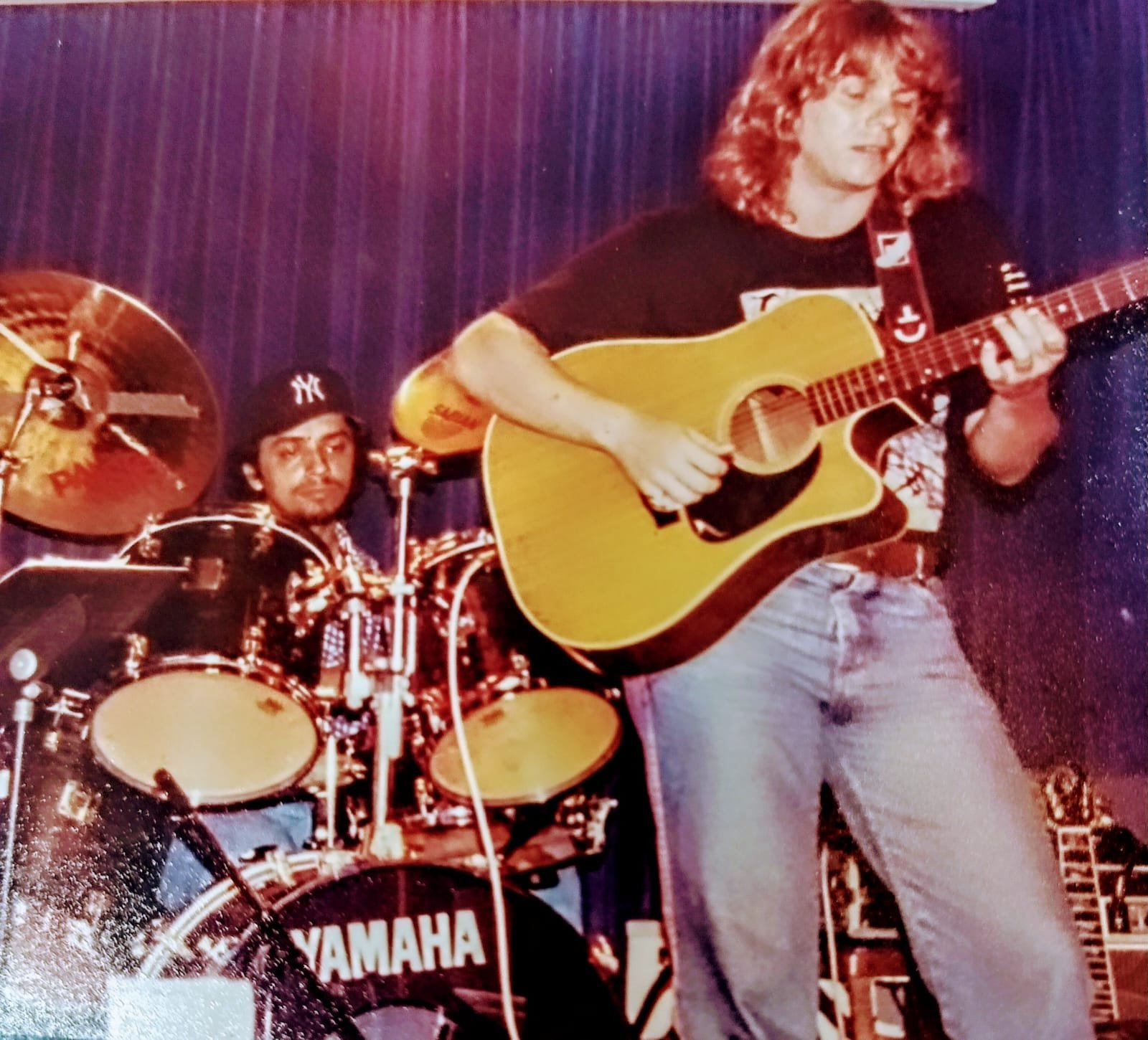 Victor Biglione e o baterista Magno Alcântara (Acervo Victor Biglione)