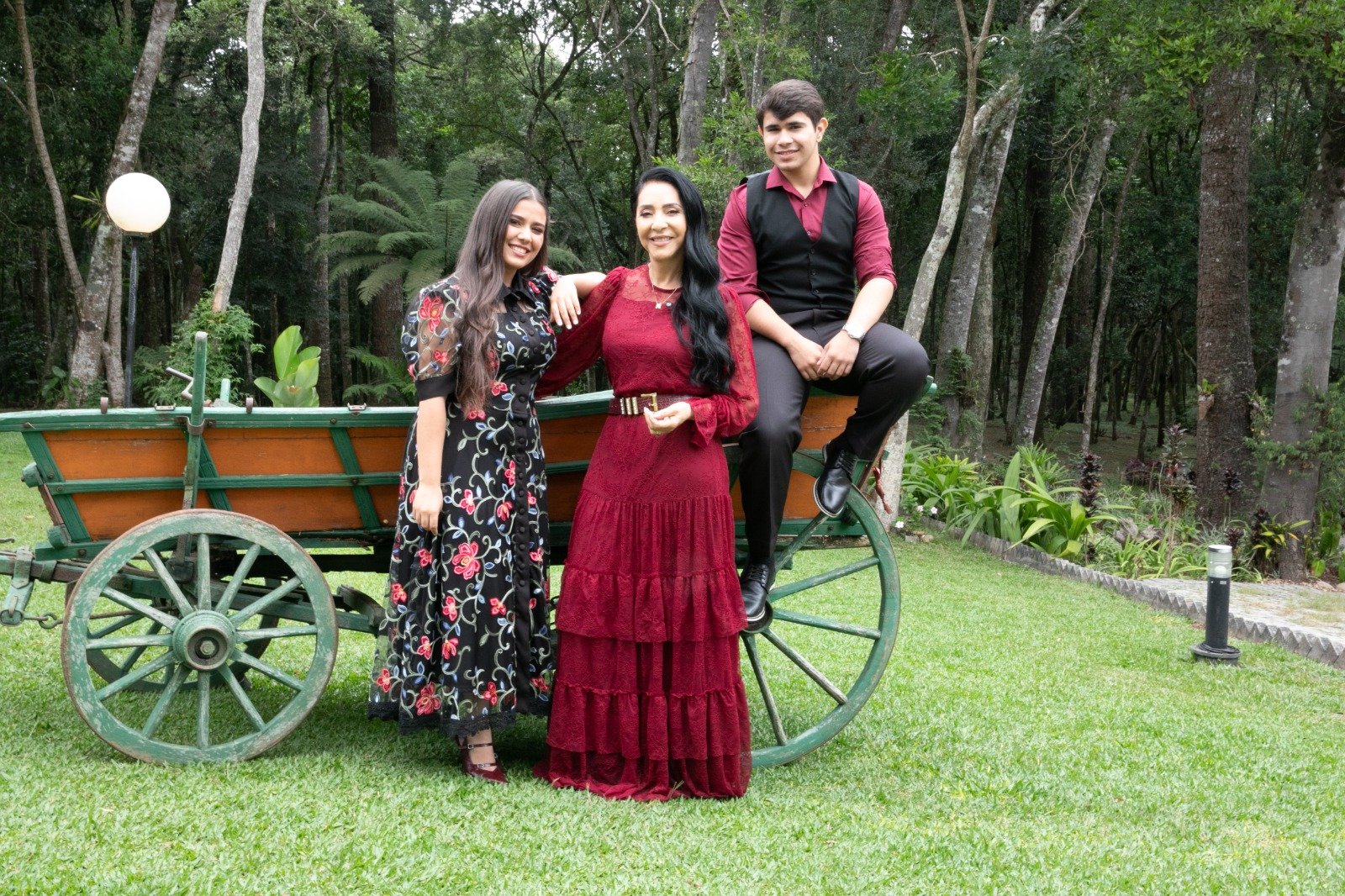 Mara Lima e João Marcos e Maria Eduarda (1)